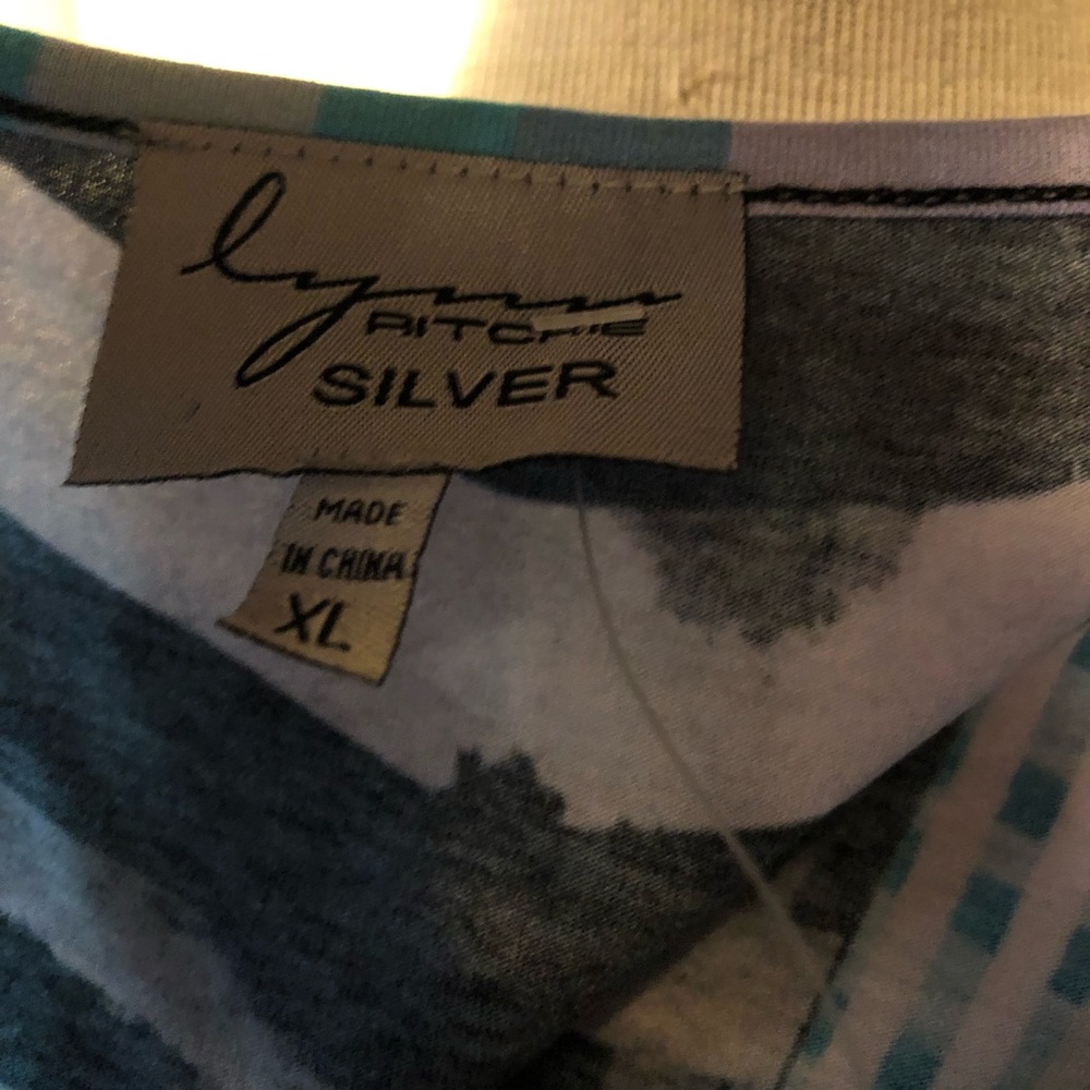 Lynn Ritchie Top - Picture 4 of 4